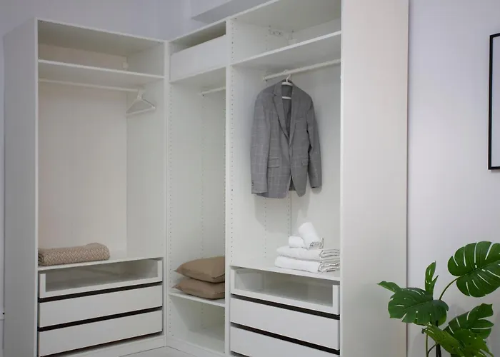 Singularstays Tinglado