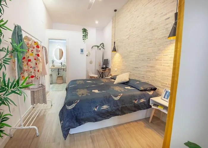 Ra - Stylish Loft - Walk To The Of *