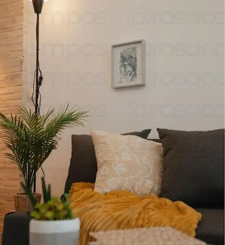 Ra - Stylish Loft - Walk To The Of