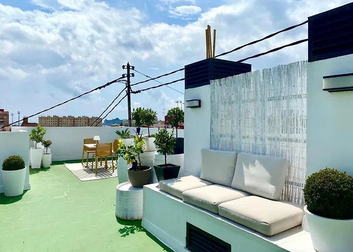 Πανσιόν En Playa Malvarrosa Con Bano Privado -no Ac-