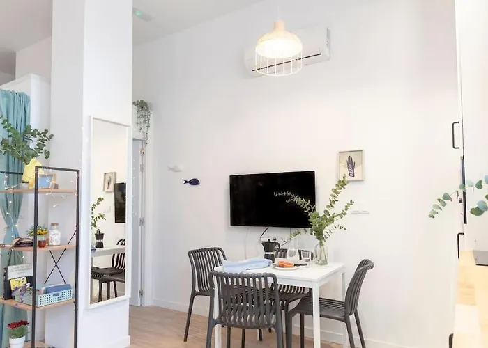 아파트 Al5 Seaside Bliss-stylish Loft Steps From Malvarrosa 발렌시아