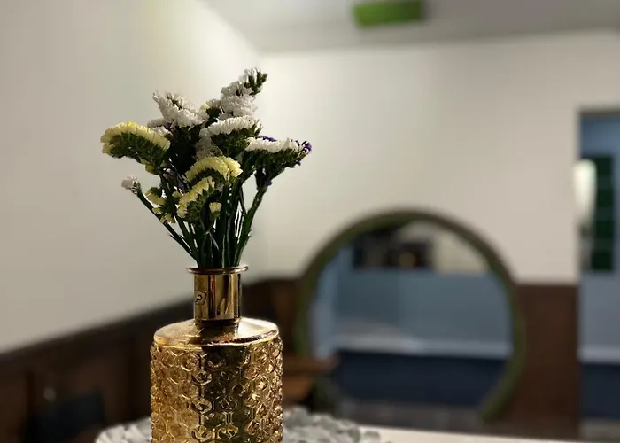 Отель Nap V Валенсия