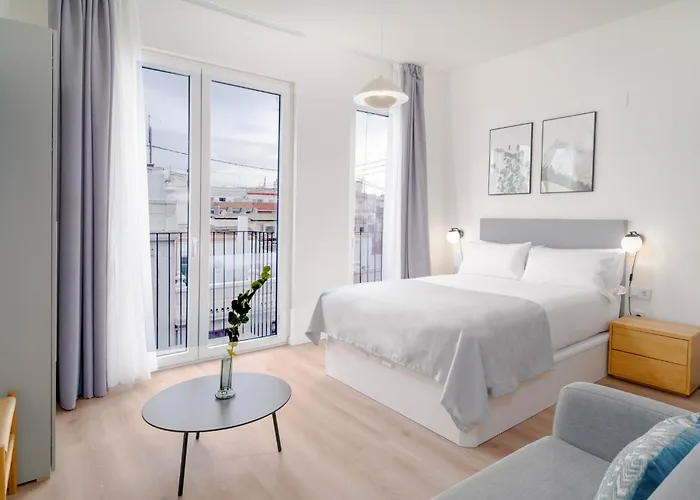 Limehome Carrer De Sant Jacint