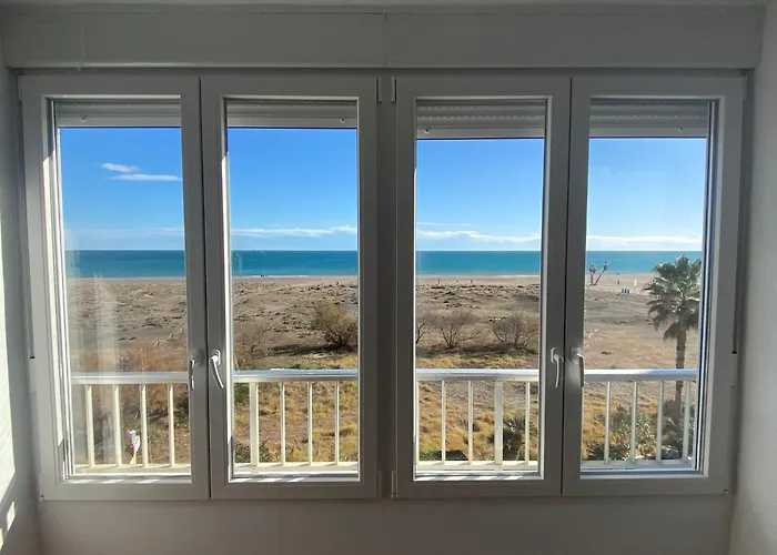 Primera Línea De Playa