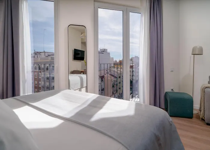 Limehome Carrer De Sant Jacint 公寓 瓦伦西亚