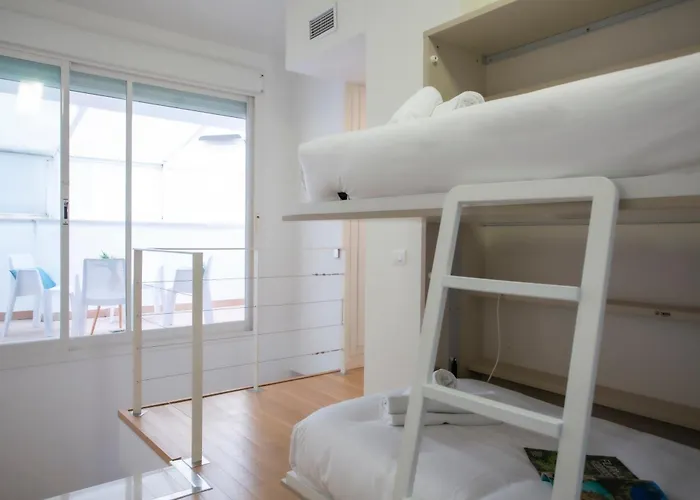 Singularstays Comedias Iv