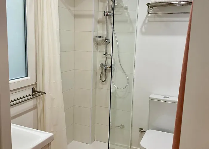 Rizada Ruzafa * فالنسيا