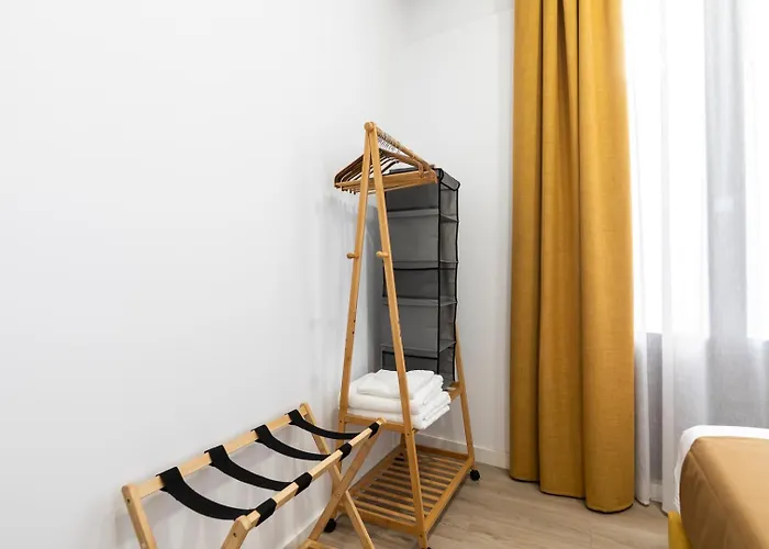 Moontels Plaza De Vannes