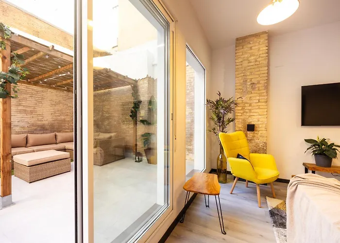 Portrait Boutique * فالنسيا