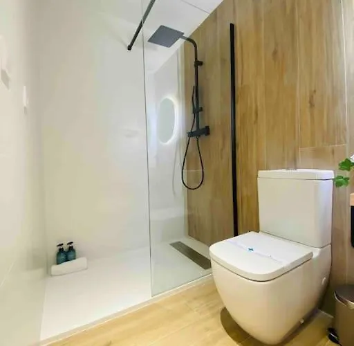 & Cozy Flat Close The Apartman Valencia