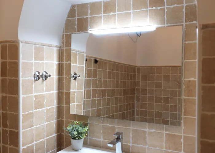 Silk Exchange - Market Apartman *