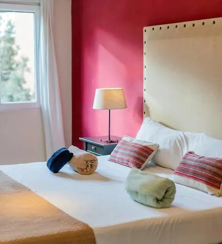 Ciudad Artes Gem: Stylish Near Ruzafa & *