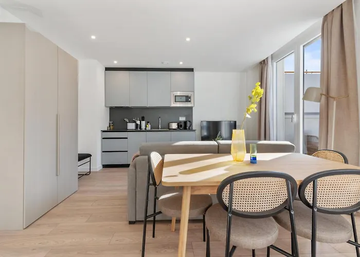 Limehome Carrer Del Pare Palau I Quer 발렌시아