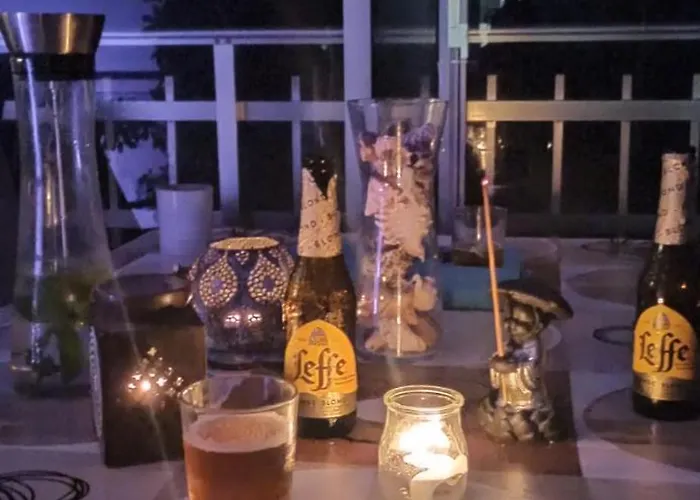 Blue Double Private At Front - En La Playa Piso Compartido Rum i privatbostad Valencia