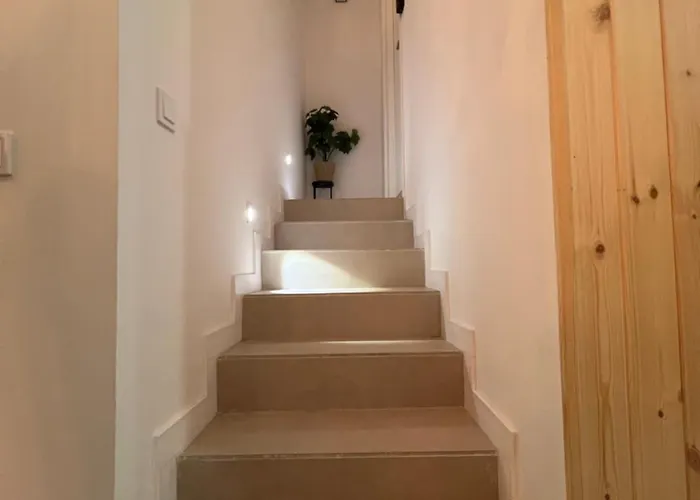 Nina Mala Gasthuis 4*