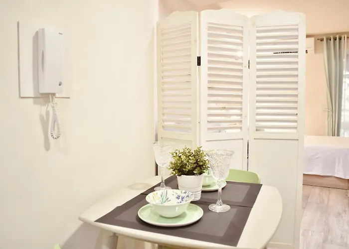 Estudio Con Encanto En El Casco Antiguo De شقة *