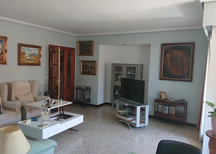 Se Alquila Doble Con Aire Acondicionado