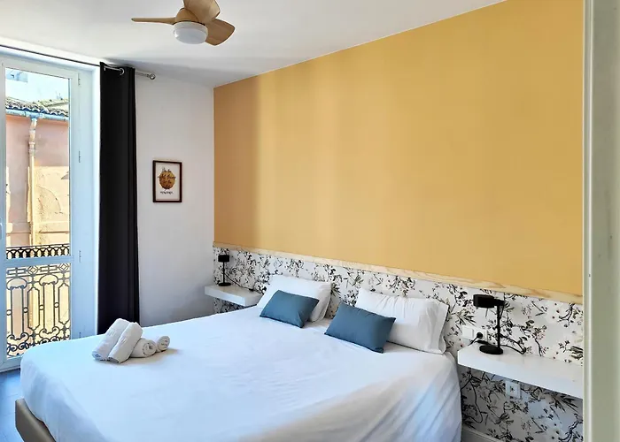 Flats Friends Torres Quart Apartamento