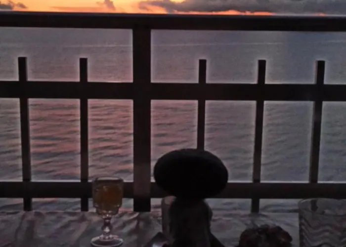 Blue Double Private At Front - En La Playa Piso Compartido Rum i privatbostad *