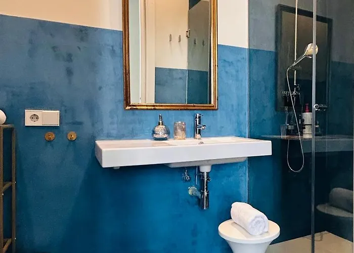 L'esplai فندق مبيت وإفطار 4*