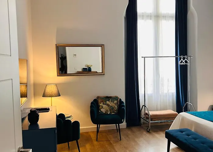 L'esplai فندق مبيت وإفطار فالنسيا