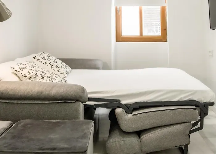 Catalina Downtown 4*