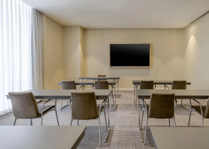 Ac By Marriott 4* Valence