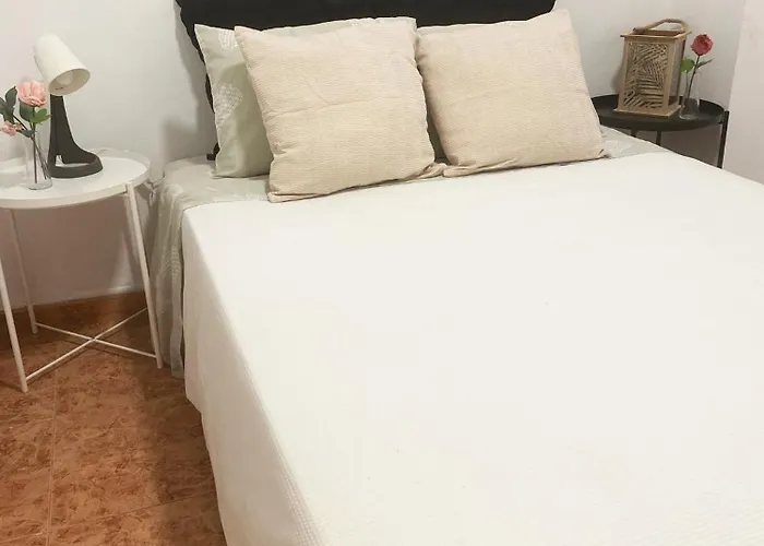 Διαμέρισμα In Spacious Flat In Βαλένθια