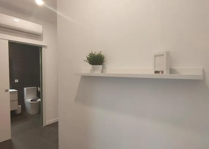 Πανσιόν Small And Cozy - G10