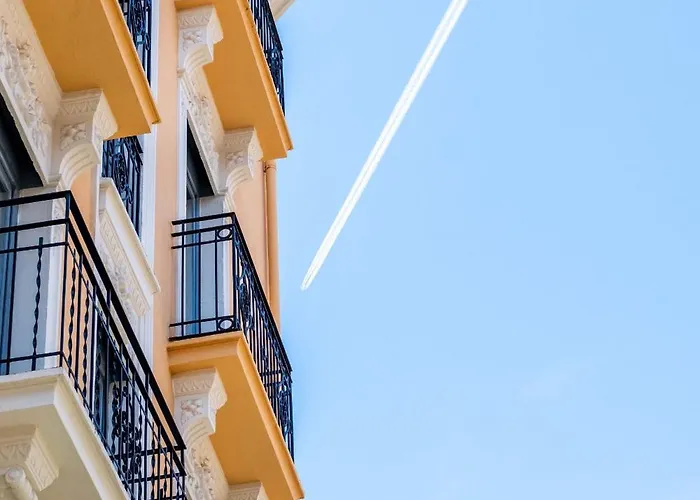 Spacious With Great Views * Valencia