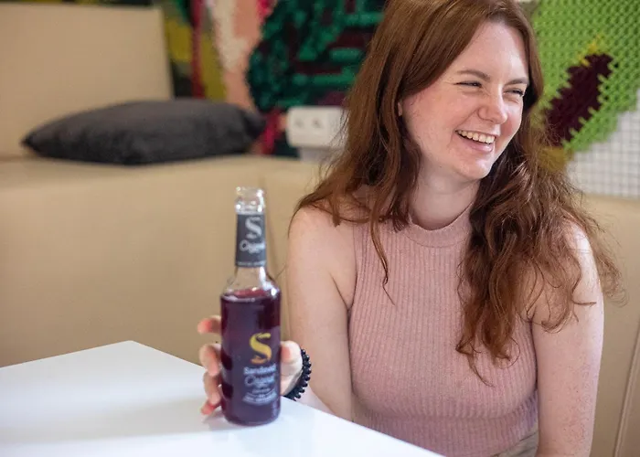 River Auberge de jeunesse *