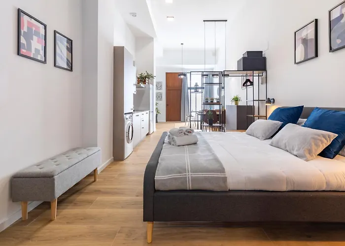 Travel Habitat Sant Isidre Βαλένθια