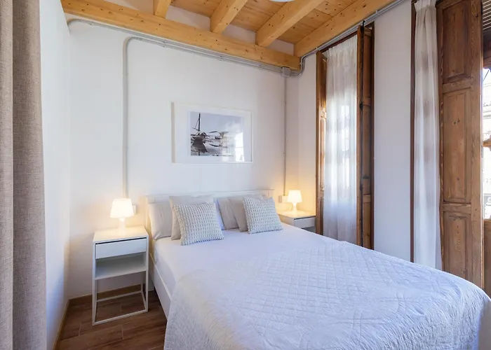 Florit Flats - El Cabanyal Duplex