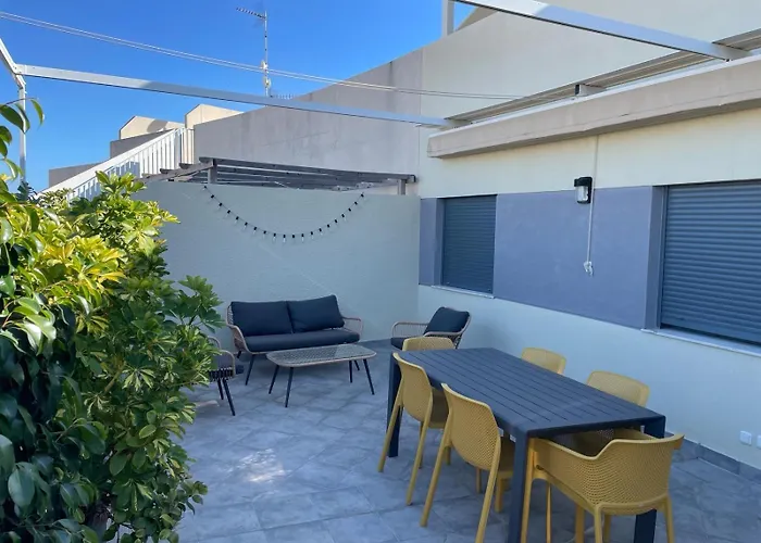 Excelente Atico Con Gran Terraza Y Barbacoa En Canet D'en Berenguer * Valence
