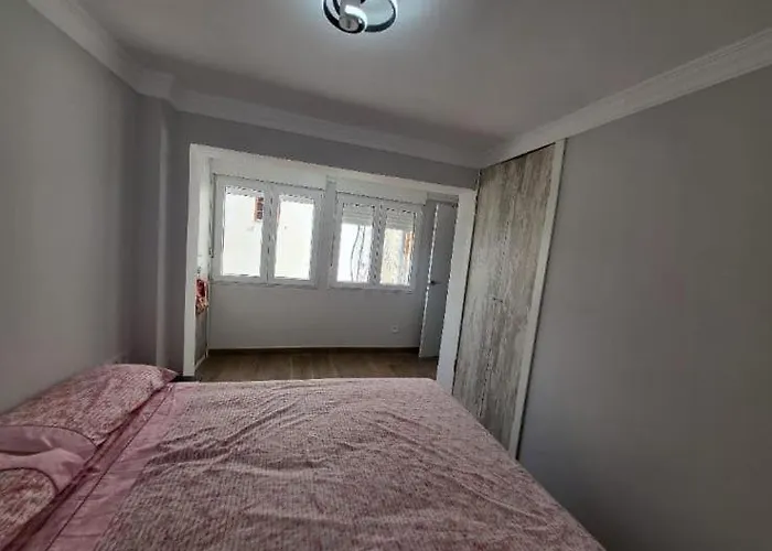 شقة Playa Y Cultura En El Cabanyal Alquiler De Temporada Familiar *