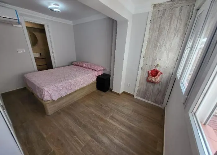 Playa Y Cultura En El Cabanyal Alquiler De Temporada Familiar فالنسيا