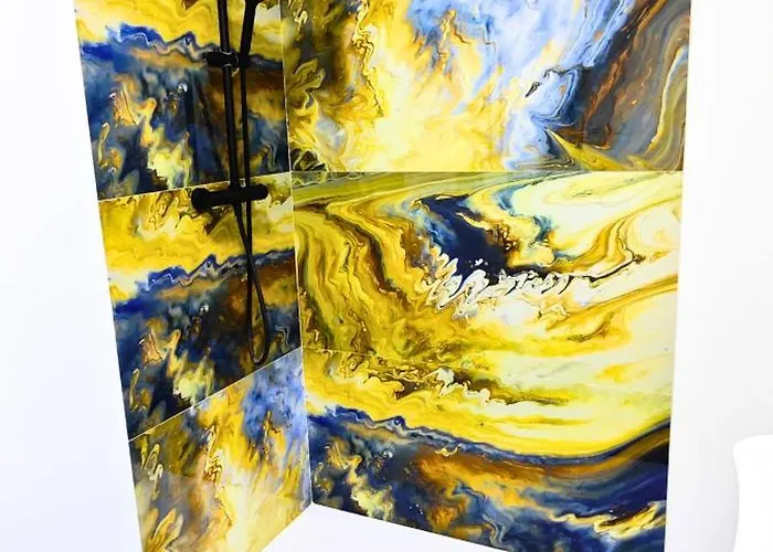 Ξενοδοχείο με διαμερίσματα Ynfinity 3*