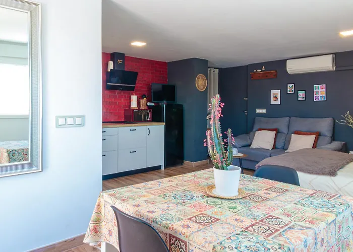 Apartment Precioso Atico En Valencia. Valencia