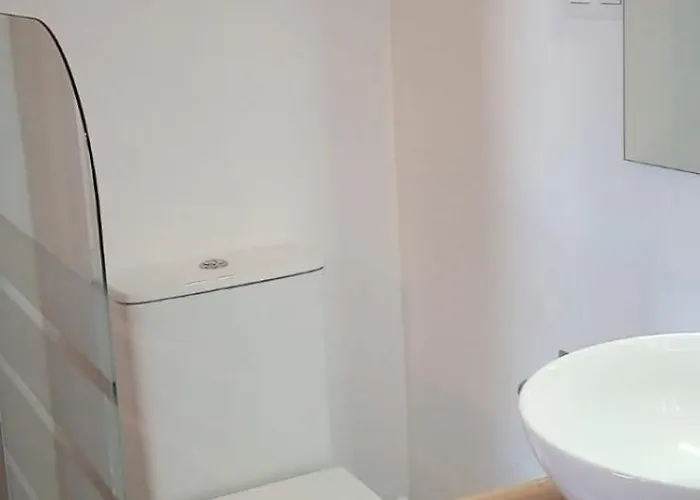 Y Suite. Upv, Uv Y Playa * Valencia