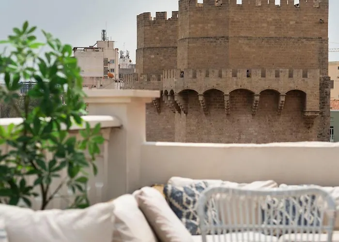 Hotel Blanq Carmen 3*