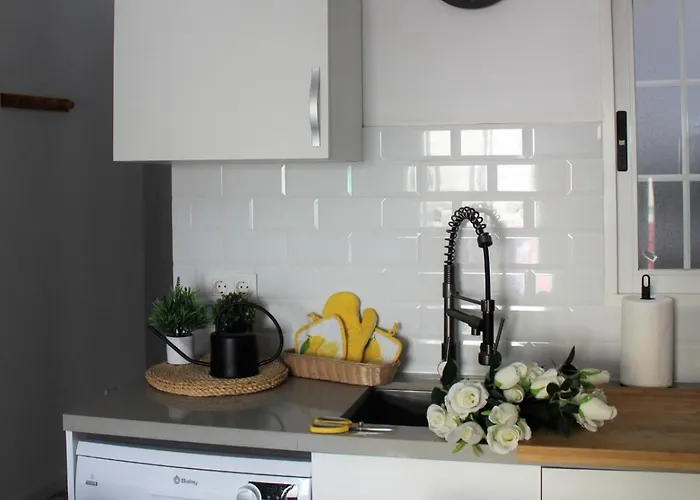 Piso Cerca Universidades Y De La Playa Διαμέρισμα