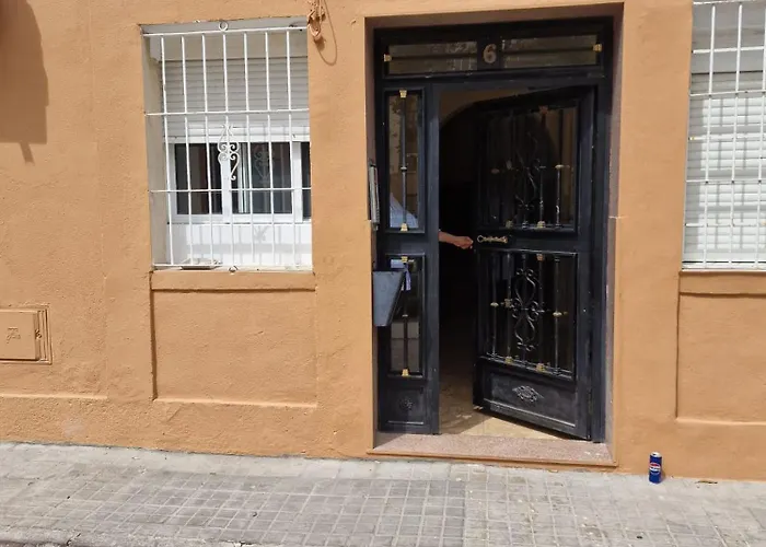 Δωμάτια σε οικογενειακή κατοικία Ayora