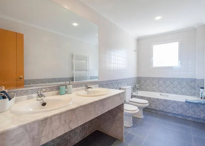 Casa En Valencia, Piscina, Cerca De Golf, Playas, Moto Gp Hébergement de vacances *