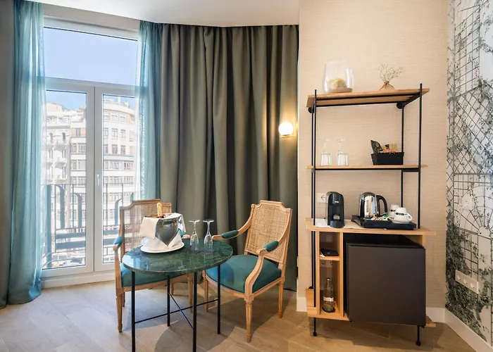 Melia Plaza Szálloda