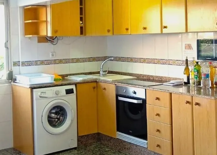 Guest house Y Suite. Upv, Uv Y Playa *