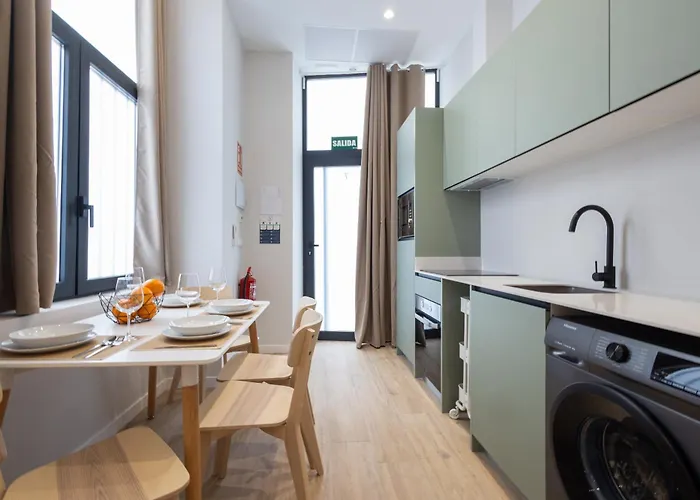 Florit Flats - The Trafalgar Iv Διαμέρισμα *