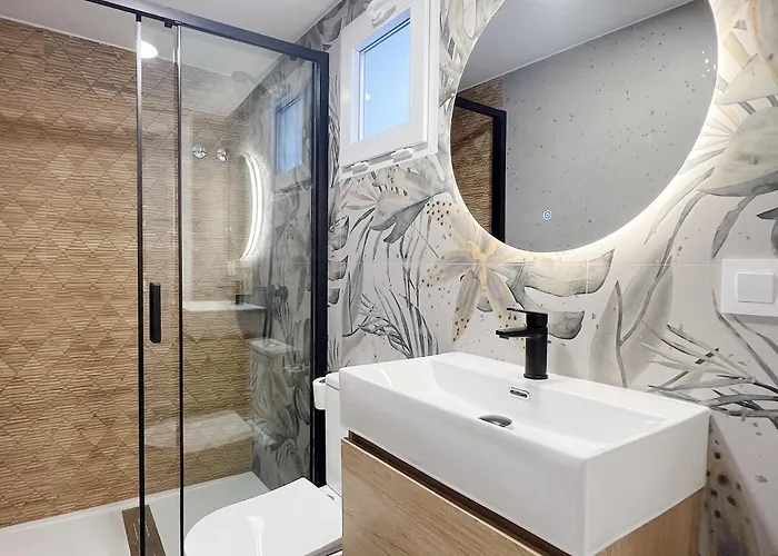 Apartment Encantador Vigas De Madera Valencia