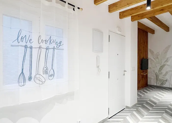 Apartment Encantador Vigas De Madera Valencia