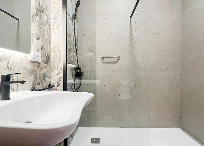 Encantador Vigas De Madera Apartment *