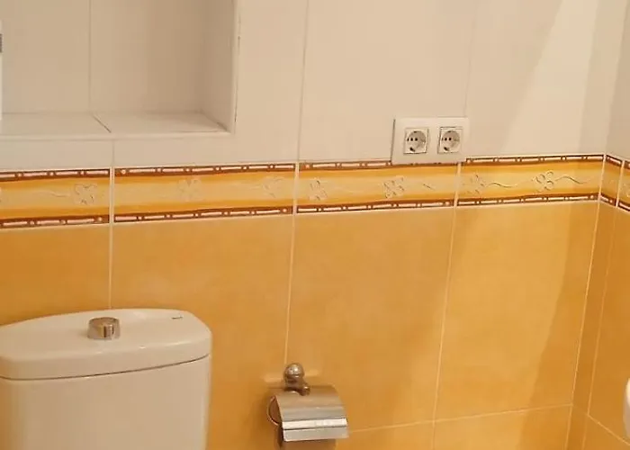 Guest house Y Suite. Upv, Uv Y Playa Valencia